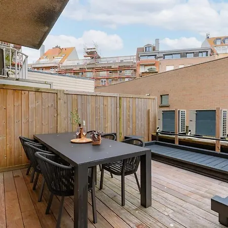 Huswell - Trendy On Location In For 7